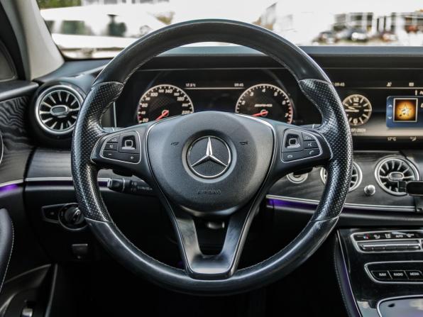 Mercedes-Benz E-Класс V (W213 S213 C238) с пробегом 2017 года, цена 2 528 000 рублей, 201945 км, седан, Автокод Объявления