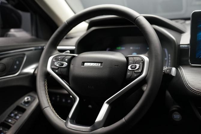 Haval Jolion I с пробегом 2023 года, цена 1 990 000 рублей, 69586 км, внедорожник, Автокод Объявления