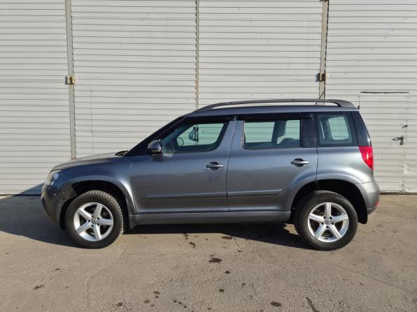 Skoda Yeti I Рестайлинг с пробегом 2014 года, цена 977 000 рублей, 184056 км, внедорожник, Автокод Объявления
