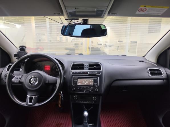Volkswagen Polo V с пробегом 2013 года, цена 1 005 000 рублей, 134500 км, седан, Автокод Объявления