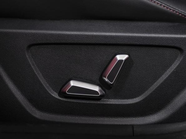 Geely Coolray I Рестайлинг с пробегом 2023 года, цена 1 907 000 рублей, 40231 км, внедорожник, Автокод Объявления
