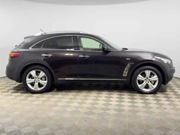 Infiniti FX II (S51) с пробегом 2010 года, цена 1 889 990 рублей, 145274 км, внедорожник, Автокод Объявления