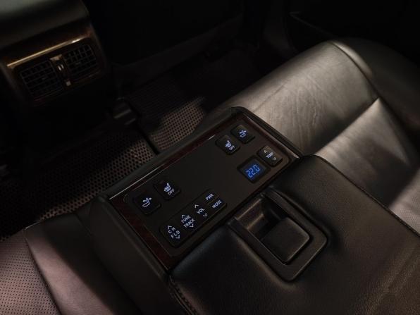 Toyota Camry VII (XV50) Рестайлинг с пробегом 2014 года, цена 1 519 000 рублей, 250026 км, седан, Автокод Объявления
