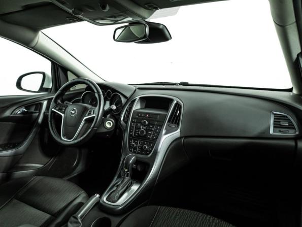Opel Astra J Рестайлинг с пробегом 2014 года, цена 949 777 рублей, 140813 км, хэтчбек, Автокод Объявления