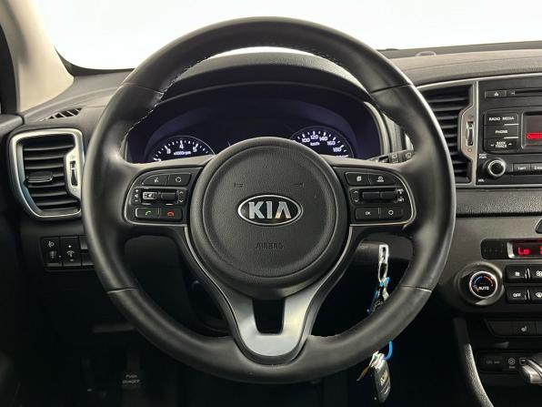Kia Sportage IV с пробегом 2017 года, цена 2 320 000 рублей, 63929 км, внедорожник, Автокод Объявления