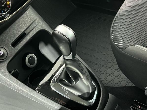 Renault Kaptur I с пробегом 2019 года, цена 1 650 000 рублей, 105026 км, внедорожник, Автокод Объявления