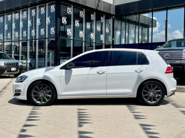 Volkswagen Golf VII с пробегом 2013 года, цена 1 330 000 рублей, 163107 км, хэтчбек, Автокод Объявления