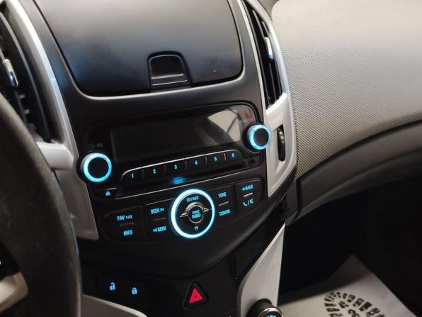 Chevrolet Cruze I Рестайлинг с пробегом 2013 года, цена 683 000 рублей, 136964 км, хэтчбек, Автокод Объявления