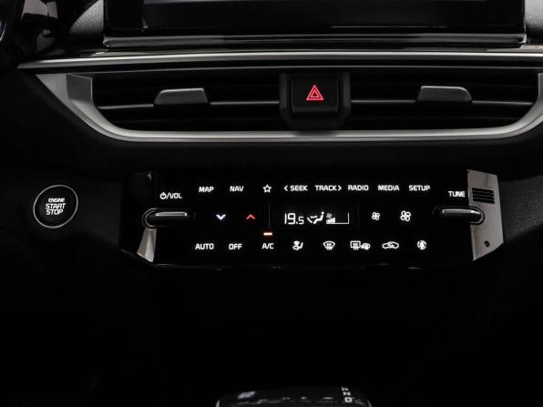 Kia K3 II (China Market) Рестайлинг с пробегом 2023 года, цена 2 329 000 рублей, 14605 км, седан, Автокод Объявления