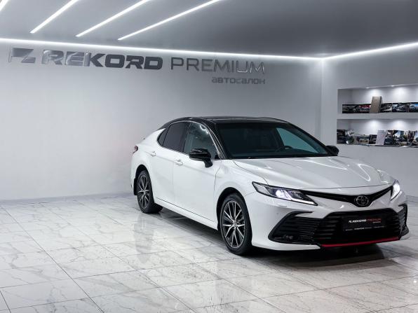 Toyota Camry VIII (XV70) Рестайлинг с пробегом 2021 года, цена 2 699 000 рублей, 150000 км, седан, Автокод Объявления