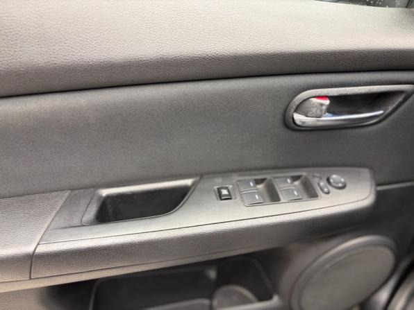 Mazda 6 II (GH) Рестайлинг с пробегом 2011 года, цена 869 000 рублей, 326648 км, седан, Автокод Объявления