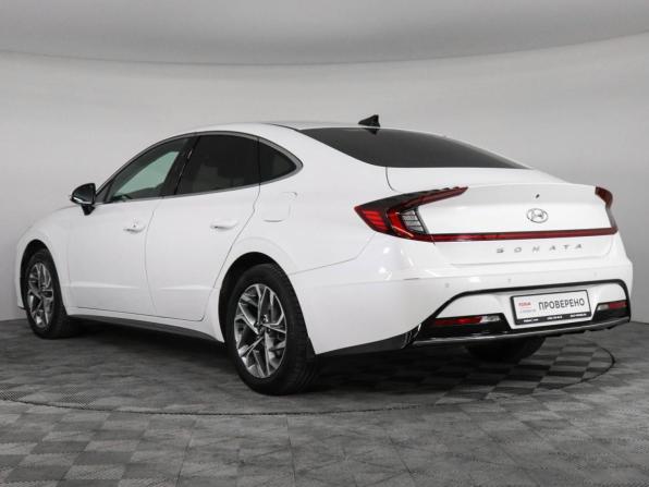 Hyundai Sonata VIII (DN8) с пробегом 2020 года, цена 2 100 000 рублей, 113716 км, седан, Автокод Объявления