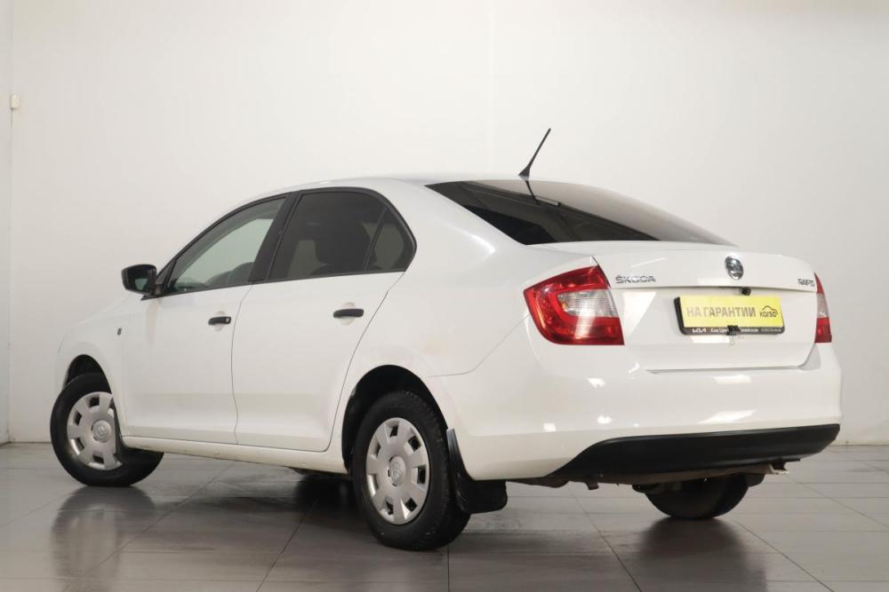 Skoda Rapid I Челябинск  - изображение 5