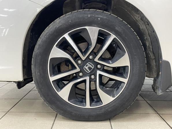 Honda Civic IX Рестайлинг с пробегом 2014 года, цена 1 090 000 рублей, 308619 км, седан, Автокод Объявления