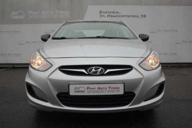 Hyundai Solaris I с пробегом 2013 года, цена 895 000 рублей, 104754 км, седан, Автокод Объявления