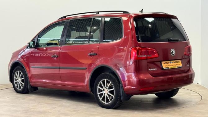 Volkswagen Touran I Рестайлинг 2 с пробегом 2015 года, цена 1 100 000 рублей, 114955 км, компактвэн, Автокод Объявления