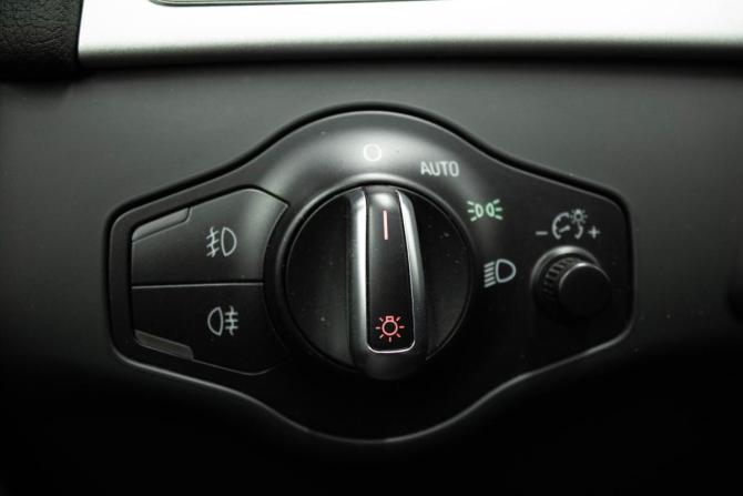 Audi A4 allroad IV (B8) Рестайлинг с пробегом 2015 года, цена 2 359 000 рублей, 140738 км, универсал, Автокод Объявления