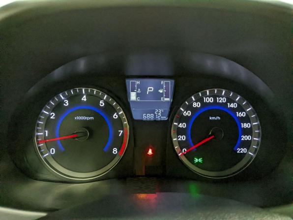 Hyundai Solaris I Рестайлинг с пробегом 2015 года, цена 1 160 000 рублей, 68850 км, хэтчбек, Автокод Объявления