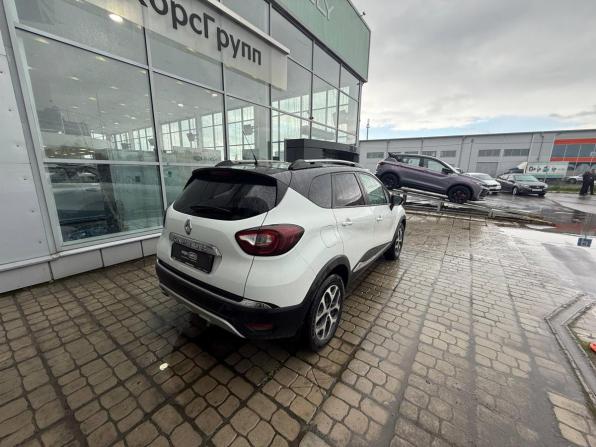 Renault Kaptur I с пробегом 2019 года, цена 1 600 000 рублей, 127499 км, внедорожник, Автокод Объявления