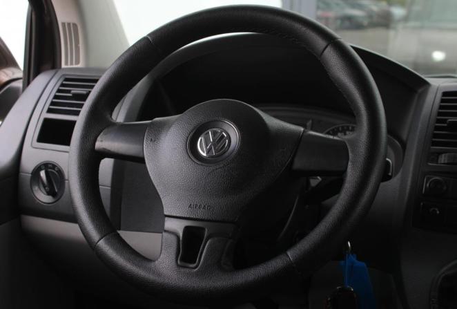 Volkswagen Caravelle T5 Рестайлинг с пробегом 2012 года, цена 1 880 000 рублей, 291306 км, минивэн, Автокод Объявления