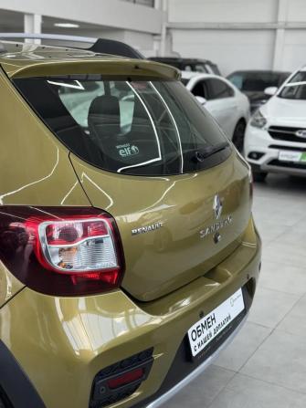Renault Sandero II с пробегом 2016 года, цена 1 049 000 рублей, 111550 км, хэтчбек, Автокод Объявления