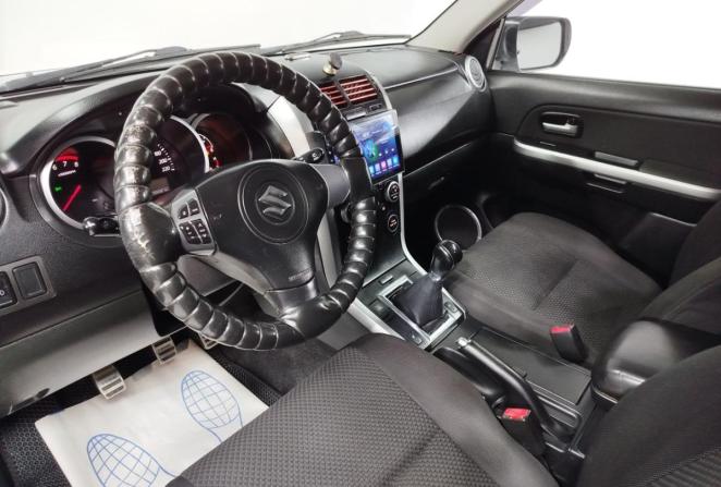 Suzuki Grand Vitara II Рестайлинг с пробегом 2010 года, цена 940 000 рублей, 255938 км, внедорожник, Автокод Объявления