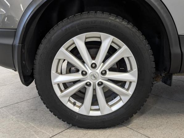 Nissan Qashqai II с пробегом 2016 года, цена 1 925 000 рублей, 54309 км, внедорожник, Автокод Объявления