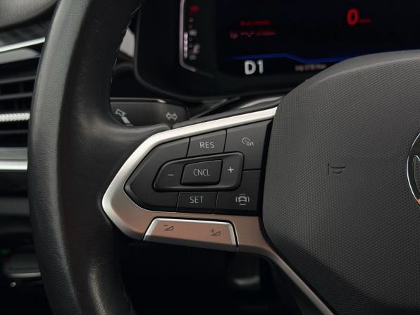 Volkswagen Polo VI с пробегом 2021 года, цена 1 790 000 рублей, 60250 км, лифтбек, Автокод Объявления