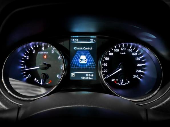 Nissan Qashqai II с пробегом 2017 года, цена 1 625 000 рублей, 108668 км, внедорожник, Автокод Объявления