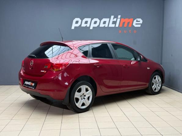 Opel Astra J с пробегом 2011 года, цена 675 000 рублей, 159171 км, хэтчбек, Автокод Объявления