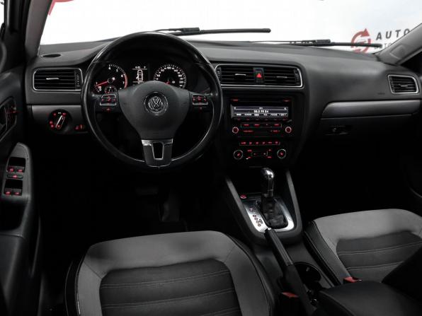 Volkswagen Jetta VI с пробегом 2012 года, цена 969 000 рублей, 297173 км, седан, Автокод Объявления