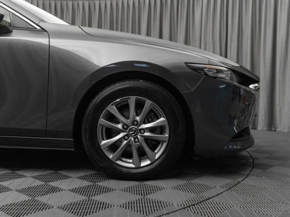 Mazda 3 IV (BP) с пробегом 2019 года, цена 2 095 000 рублей, 71708 км, седан, Автокод Объявления