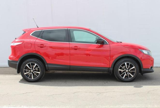 Nissan Qashqai II с пробегом 2014 года, цена 1 320 000 рублей, 96919 км, внедорожник, Автокод Объявления