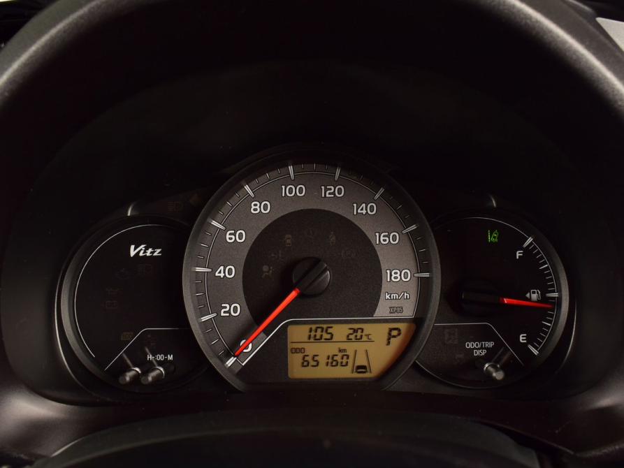 Toyota Vitz III (XP130) Рестайлинг 2 Кемерово  - изображение 12