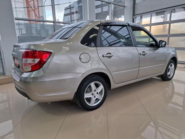 Lada (ВАЗ) Granta I Рестайлинг с пробегом 2022 года, цена 749 000 рублей, 76000 км, седан, Автокод Объявления