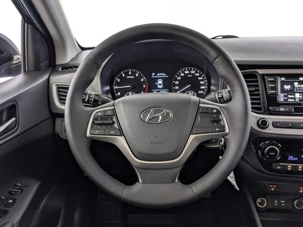 Hyundai Solaris II с пробегом 2018 года, цена 1 150 000 рублей, 189000 км, седан, Автокод Объявления