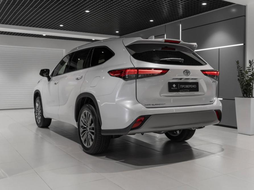 Toyota Highlander IV (XU70) Москва  - изображение 4