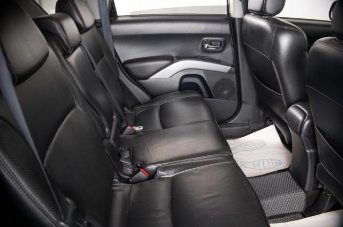 Mitsubishi Outlander II с пробегом 2008 года, цена 939 000 рублей, 252000 км, внедорожник, Автокод Объявления