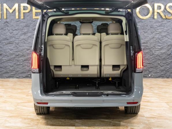 Новый Mercedes-Benz V-Класс III (W447) Рестайлинг 2 2026 года, цена 15 490 000 рублей, минивэн, Автокод Объявления