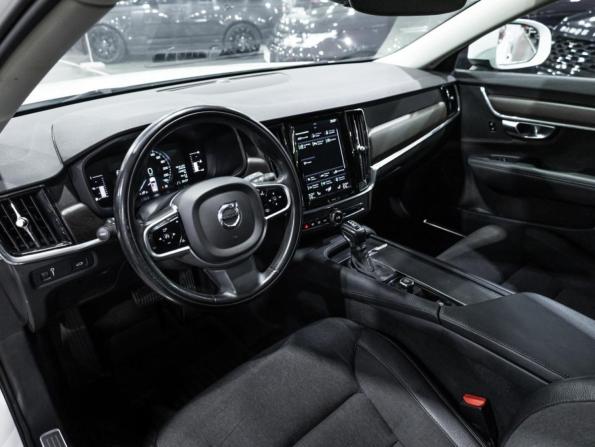 Volvo V90 Cross Country I с пробегом 2018 года, цена 3 129 700 рублей, 124834 км, универсал, Автокод Объявления