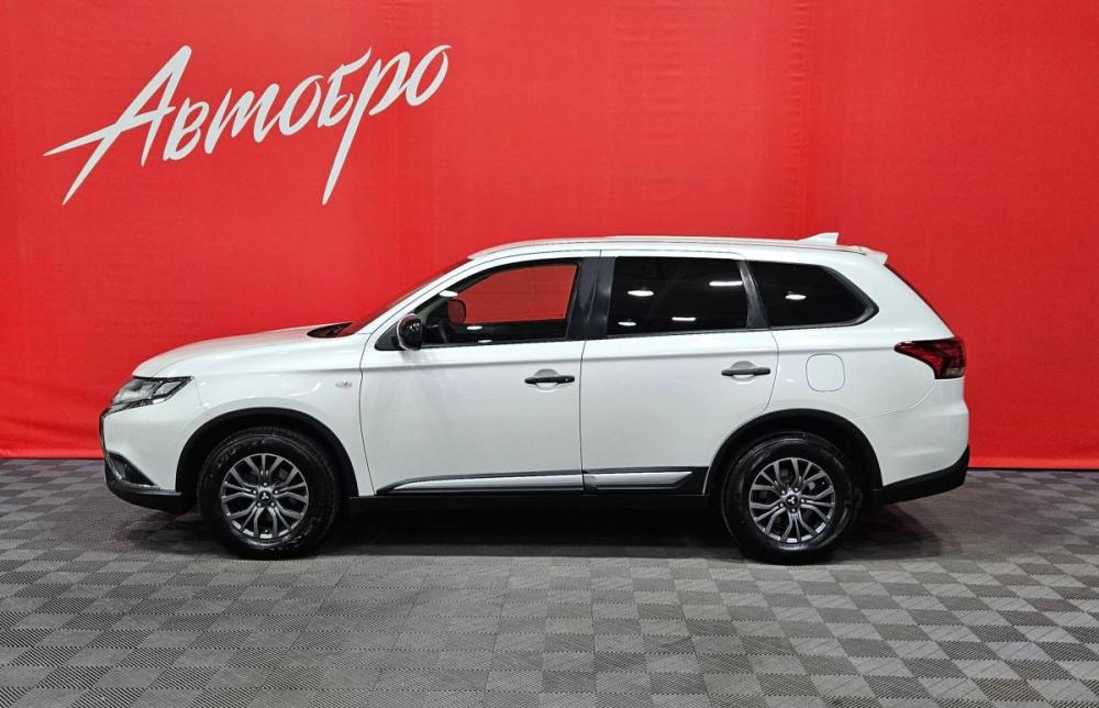 Mitsubishi Outlander III Рестайлинг 3 Вологда  - изображение 2