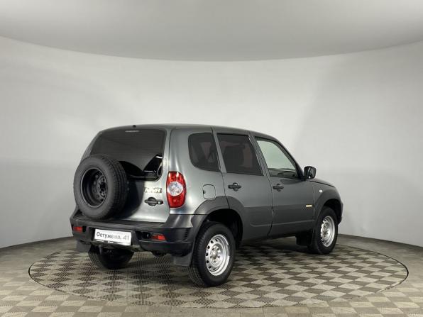 Chevrolet Niva I Рестайлинг с пробегом 2017 года, цена 750 000 рублей, 90007 км, внедорожник, Автокод Объявления