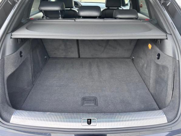 Audi Q3 I (8U) с пробегом 2012 года, цена 1 599 900 рублей, 178547 км, внедорожник, Автокод Объявления