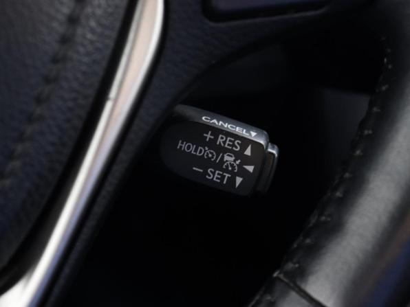 Toyota RAV4 IV (XA40) Рестайлинг с пробегом 2019 года, цена 2 547 000 рублей, 130000 км, внедорожник, Автокод Объявления