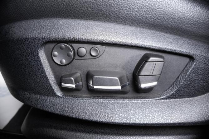 BMW 5 серии VI (F10/F11/F07) с пробегом 2010 года, цена 1 849 000 рублей, 246000 км, универсал, Автокод Объявления