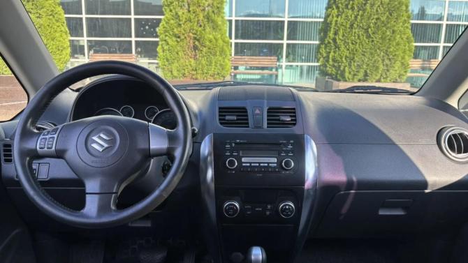Suzuki SX4 I (Classic) Рестайлинг с пробегом 2010 года, цена 795 000 рублей, 236000 км, хэтчбек, Автокод Объявления