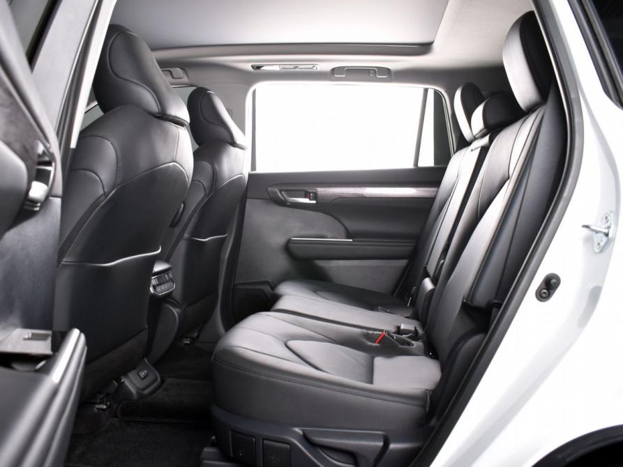 Toyota Highlander IV (XU70) Кемерово  - изображение 14