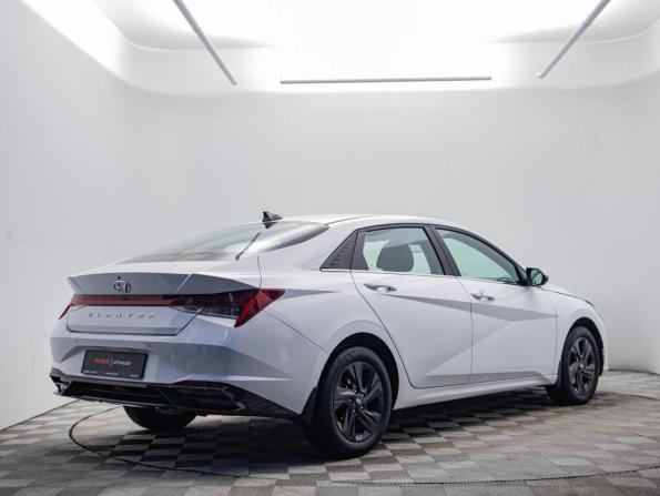 Hyundai Elantra VII (CN7) с пробегом 2021 года, цена 2 119 000 рублей, 72299 км, седан, Автокод Объявления