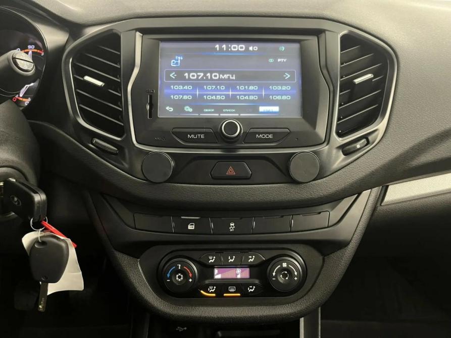 Lada (ВАЗ) Vesta I Псков  - изображение 14