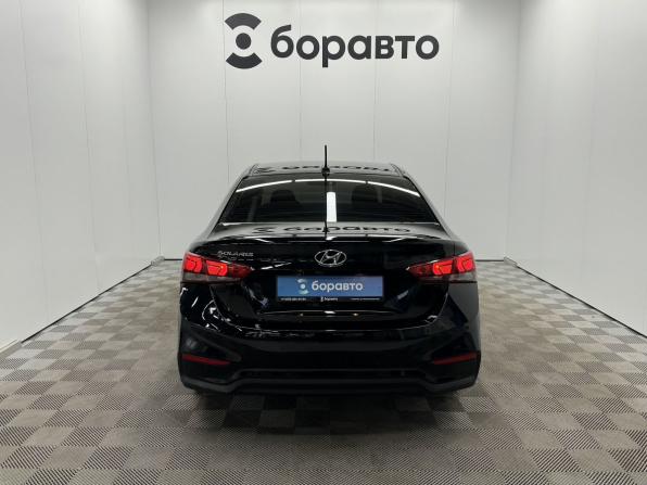 Hyundai Solaris II с пробегом 2017 года, цена 1 311 000 рублей, 92170 км, седан, Автокод Объявления